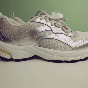 Ryka Women's Silver and White Athletic Shoes